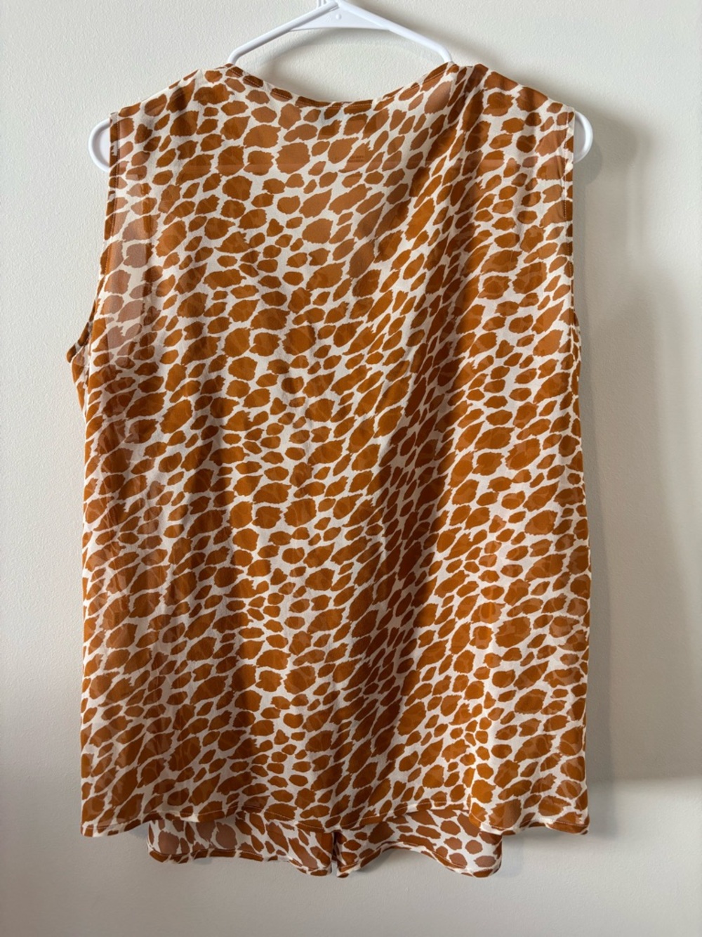 Doncaster 100% Silk Sleeveless Ruffle Front Blouse- Rust Animal Print - Picture 7 of 10